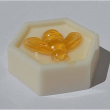 Load image into Gallery viewer, 50 Honey Soap Favors {100 Soaps} - SoapByNadia