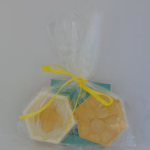 Load image into Gallery viewer, HONEY PARTY FAVORS {50 Soaps, 25 Sets} - SoapByNadia