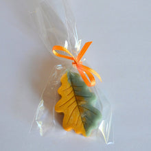 Load image into Gallery viewer, 25 Leaf Soap Favors - SoapByNadia