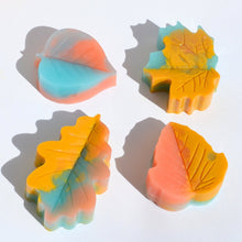 Load image into Gallery viewer, 25 Leaf Soap Favors - SoapByNadia
